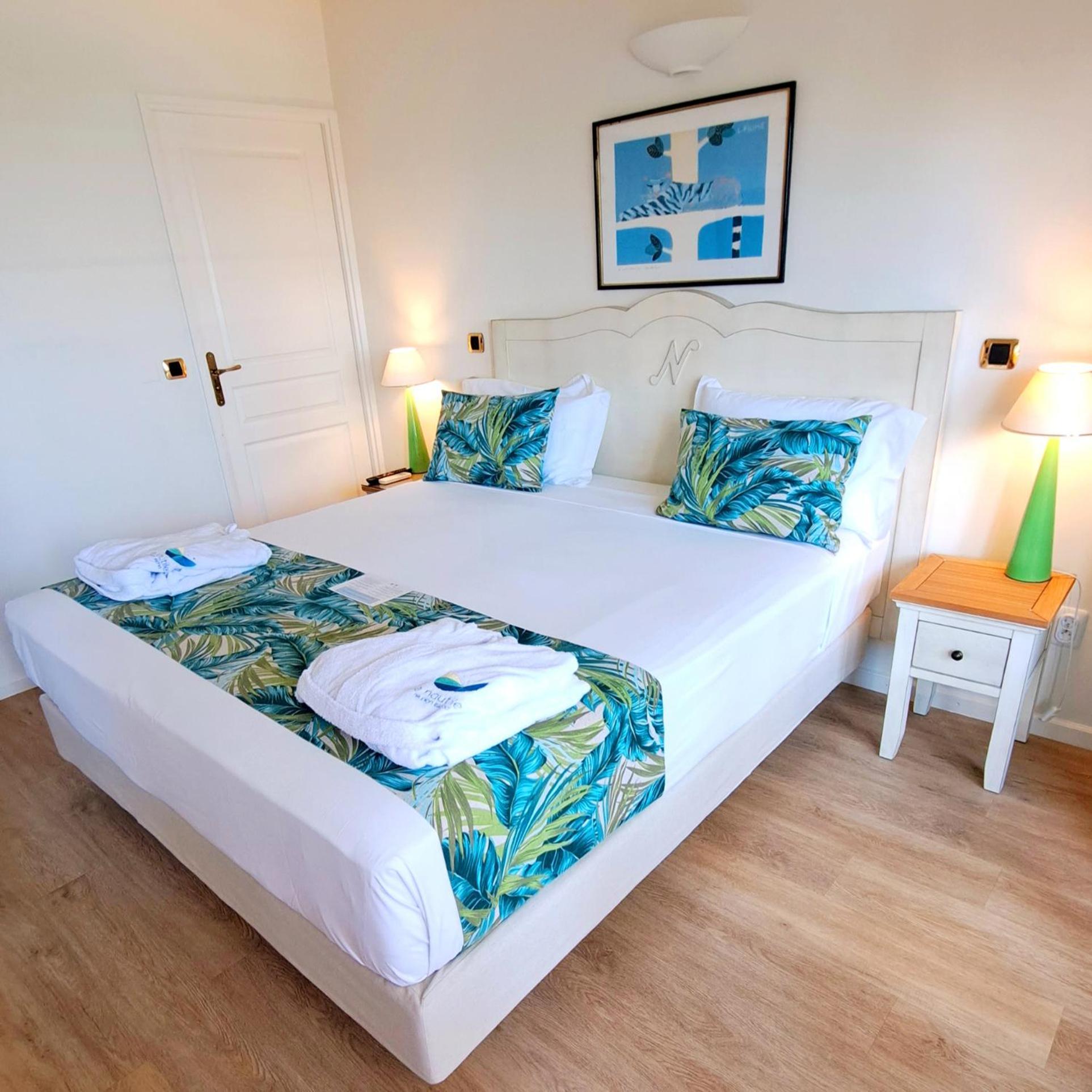 Le Nautile Beachfront Saint-Gilles-les Bains Exterior foto