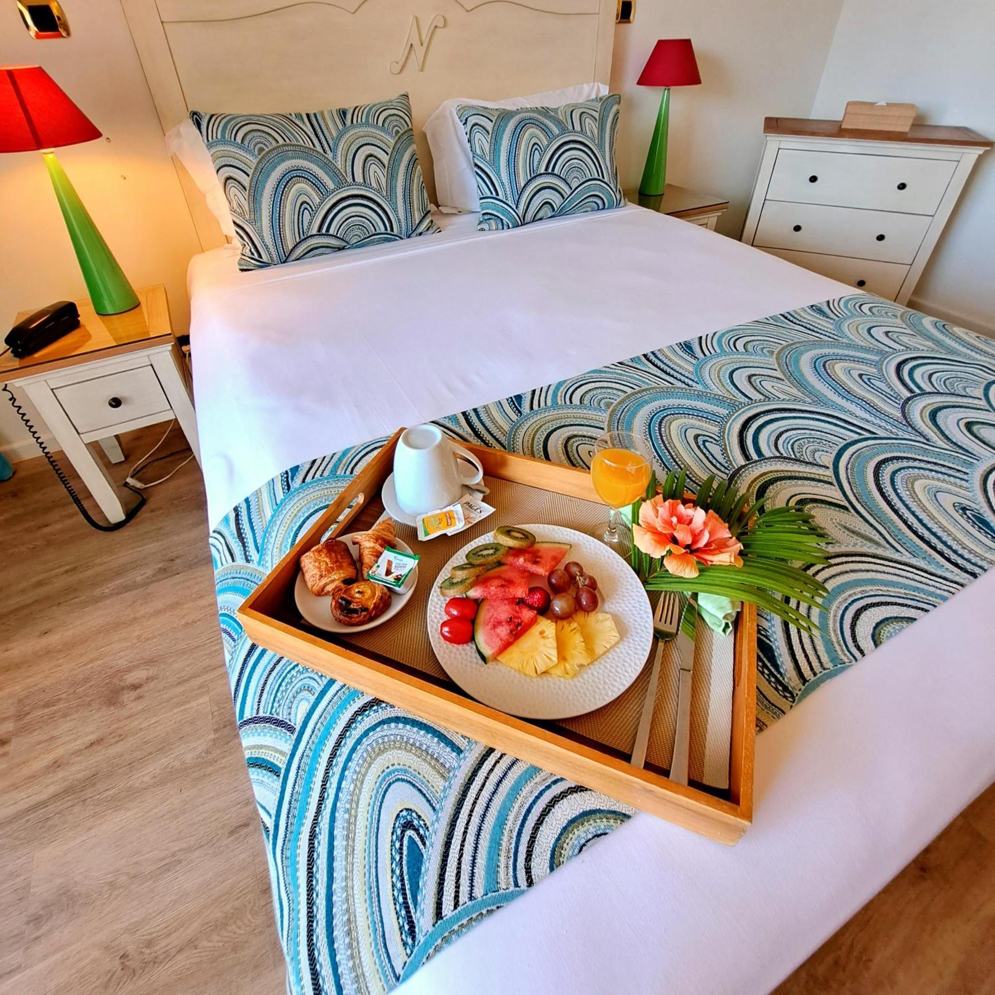 Le Nautile Beachfront Saint-Gilles-les Bains Exterior foto